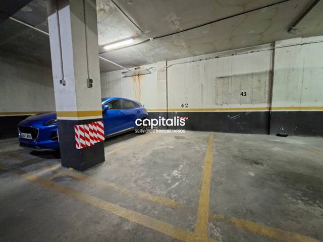 Garaje en Venta en Camino de los Vinateros en Media Legua