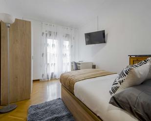 Bedroom of Flat to share in  Madrid Capital  with Terrace