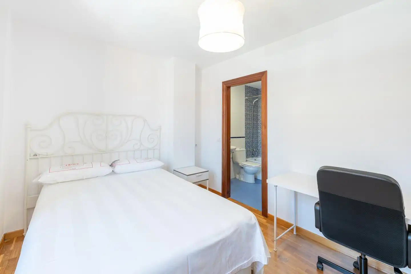 Wohnung zur Miete in Calle Fontán, Fontán