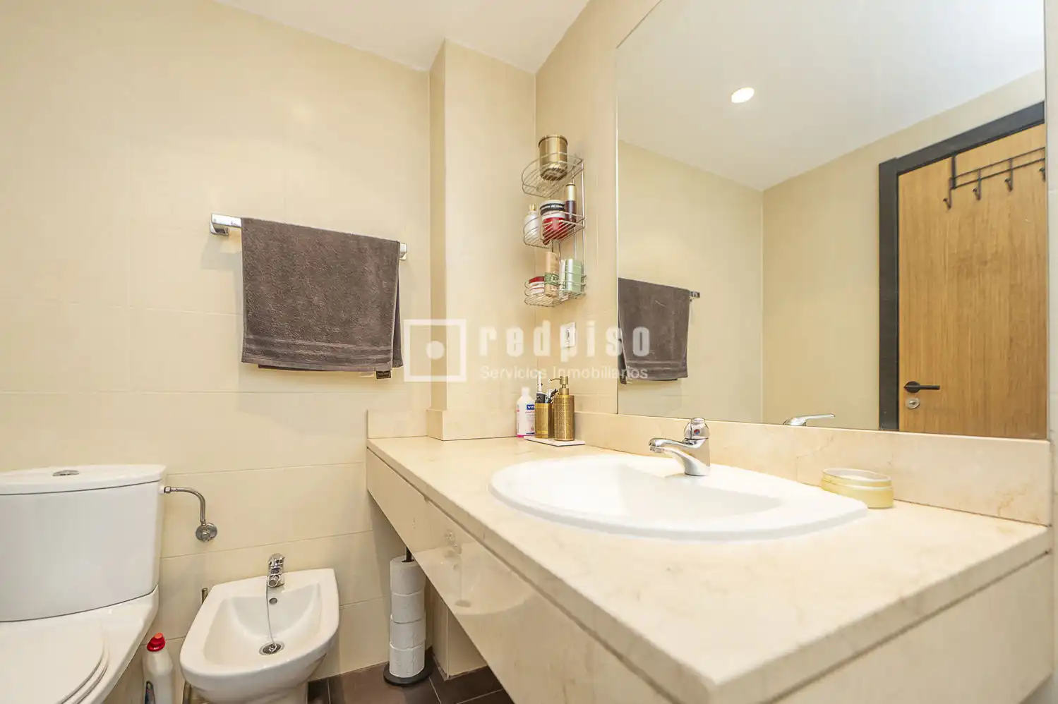 Baño de Piso en venta en Valdemoro con Aire acondicionado, Calefacción y Jardín privado