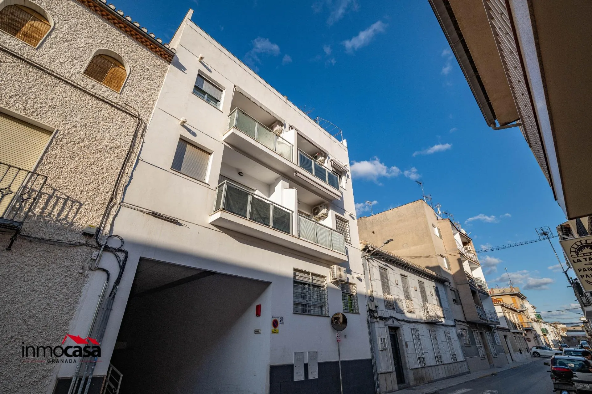 Exterior view of Flat for sale in Atarfe  with Community pool