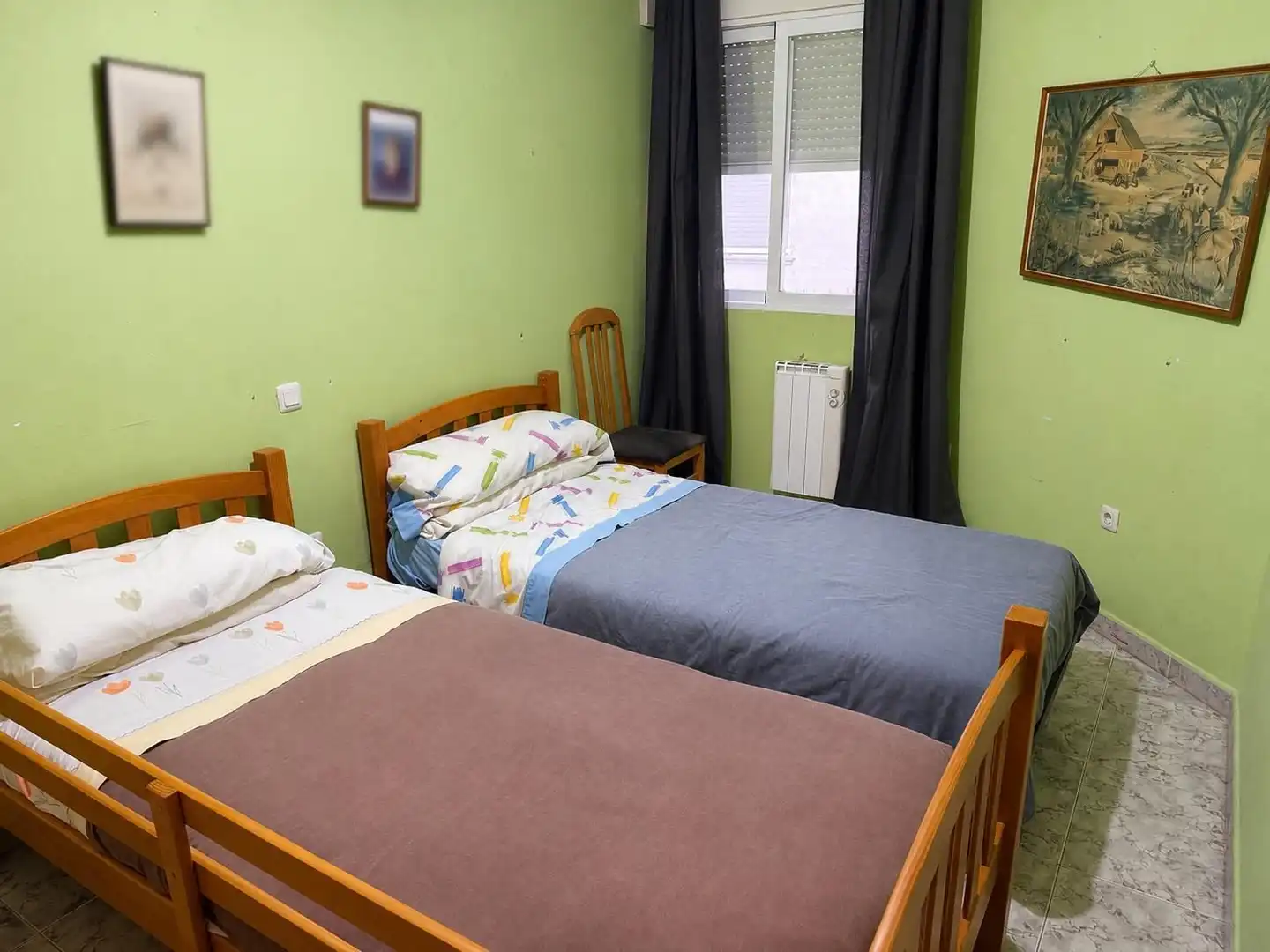 Schlafzimmer von Wohnung zum Verkauf in Candeleda mit Klimaanlage