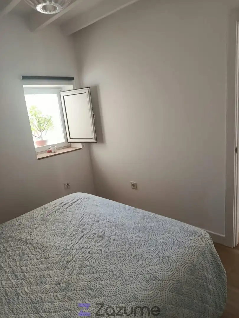 Habitación de Piso de alquiler en Pizarra con Aire acondicionado, Calefacción y Jardín privado