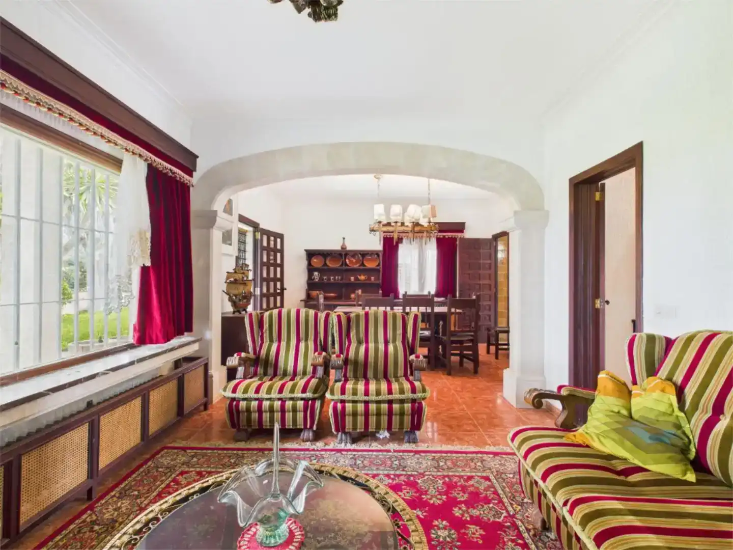 Wohnzimmer von Country house zum Verkauf in Campos mit Schwimmbad