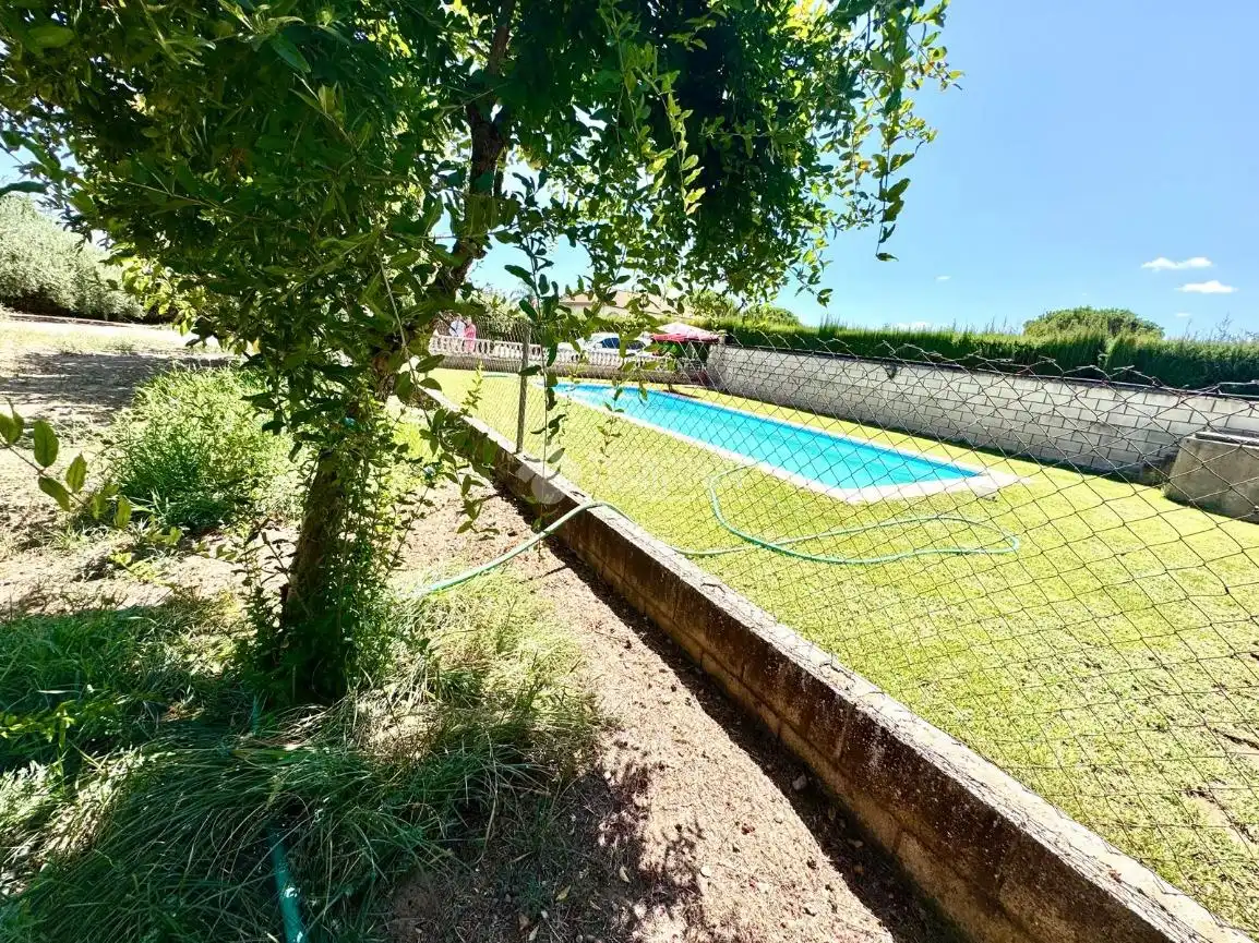 Casa rustica con piscina in vendita a Periurbano Oeste - Sierra, imagen 7