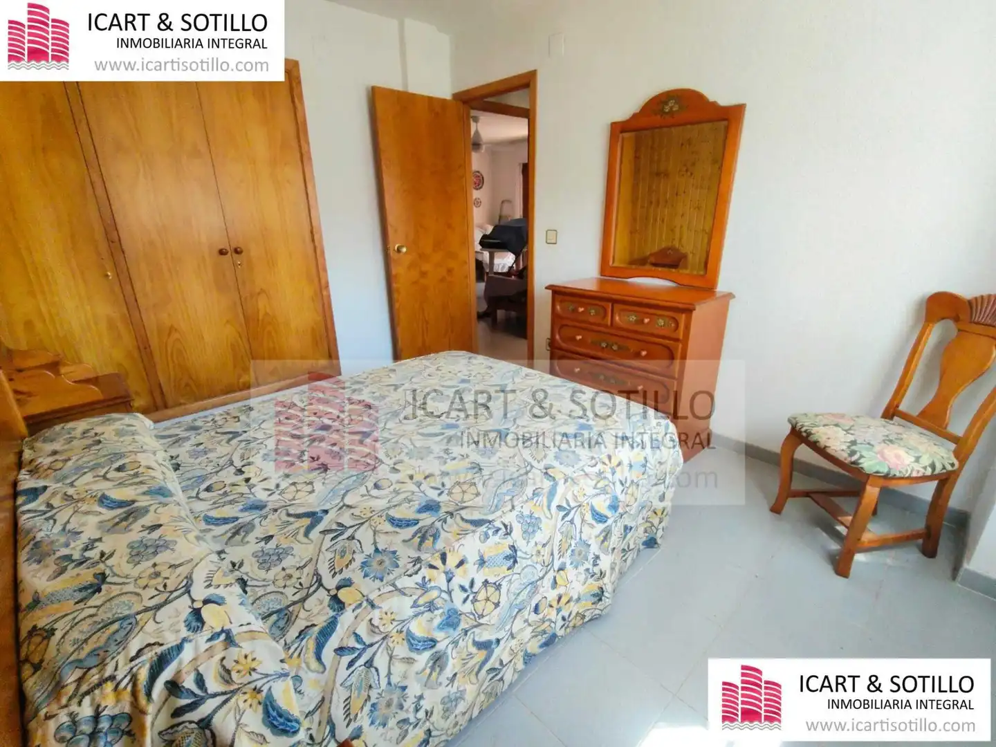 Schlafzimmer von Wohnungen zum Verkauf in Vinaròs mit Privatgarten, Terrasse und Möbliert