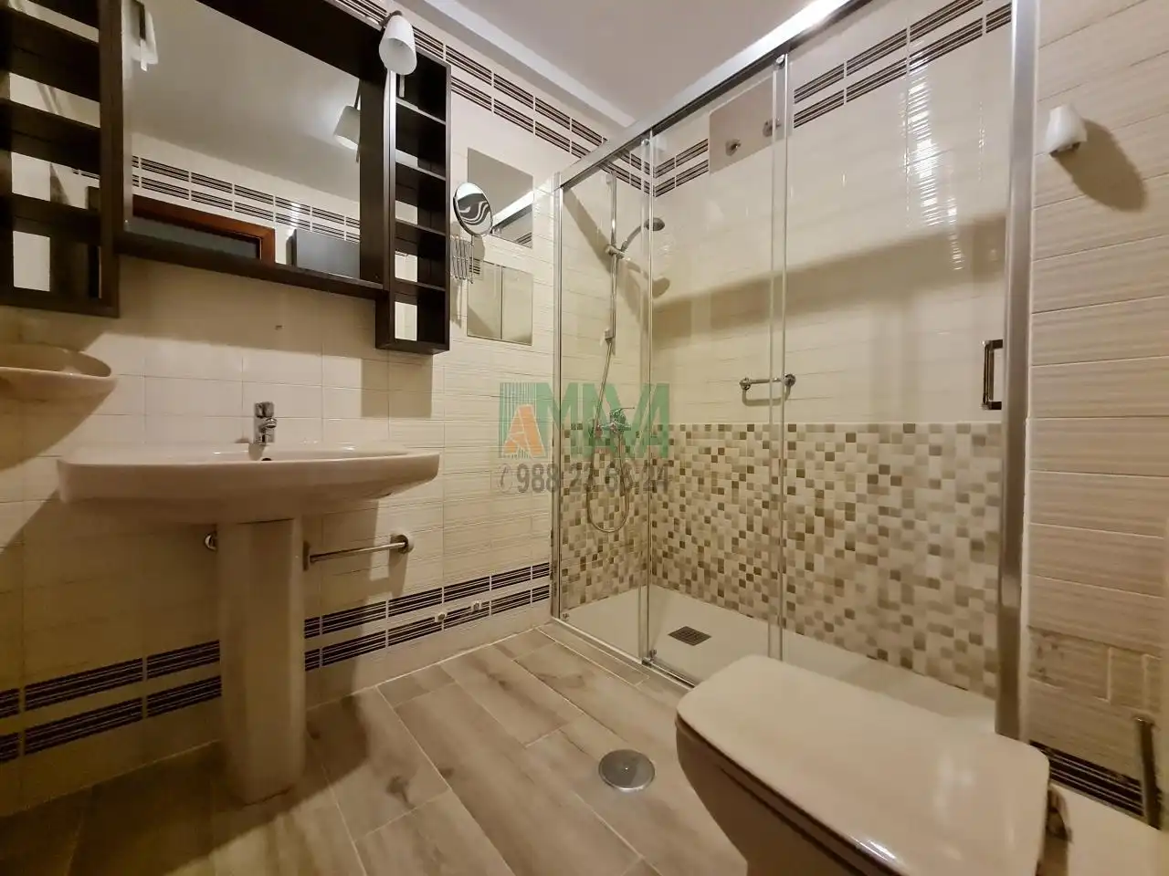 Badezimmer von Wohnungen zur Miete in Ourense Capital  mit Heizung, Abstellraum und Möbliert