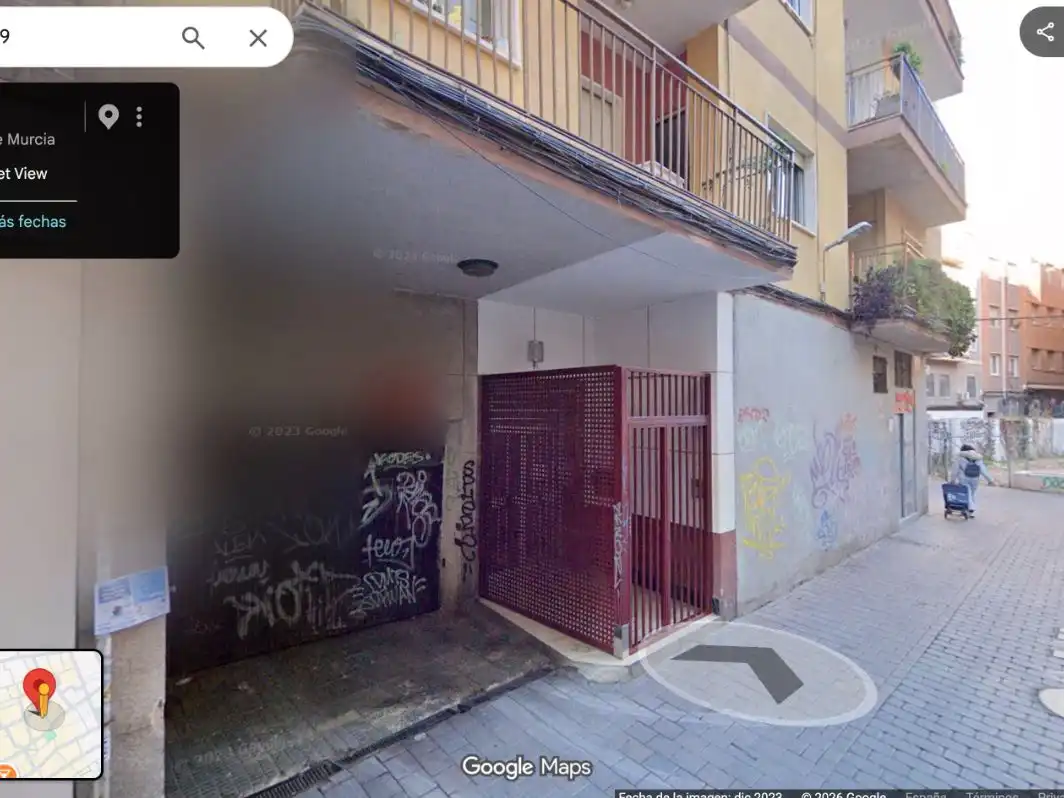Vista exterior de Garaje de alquiler en Murcia