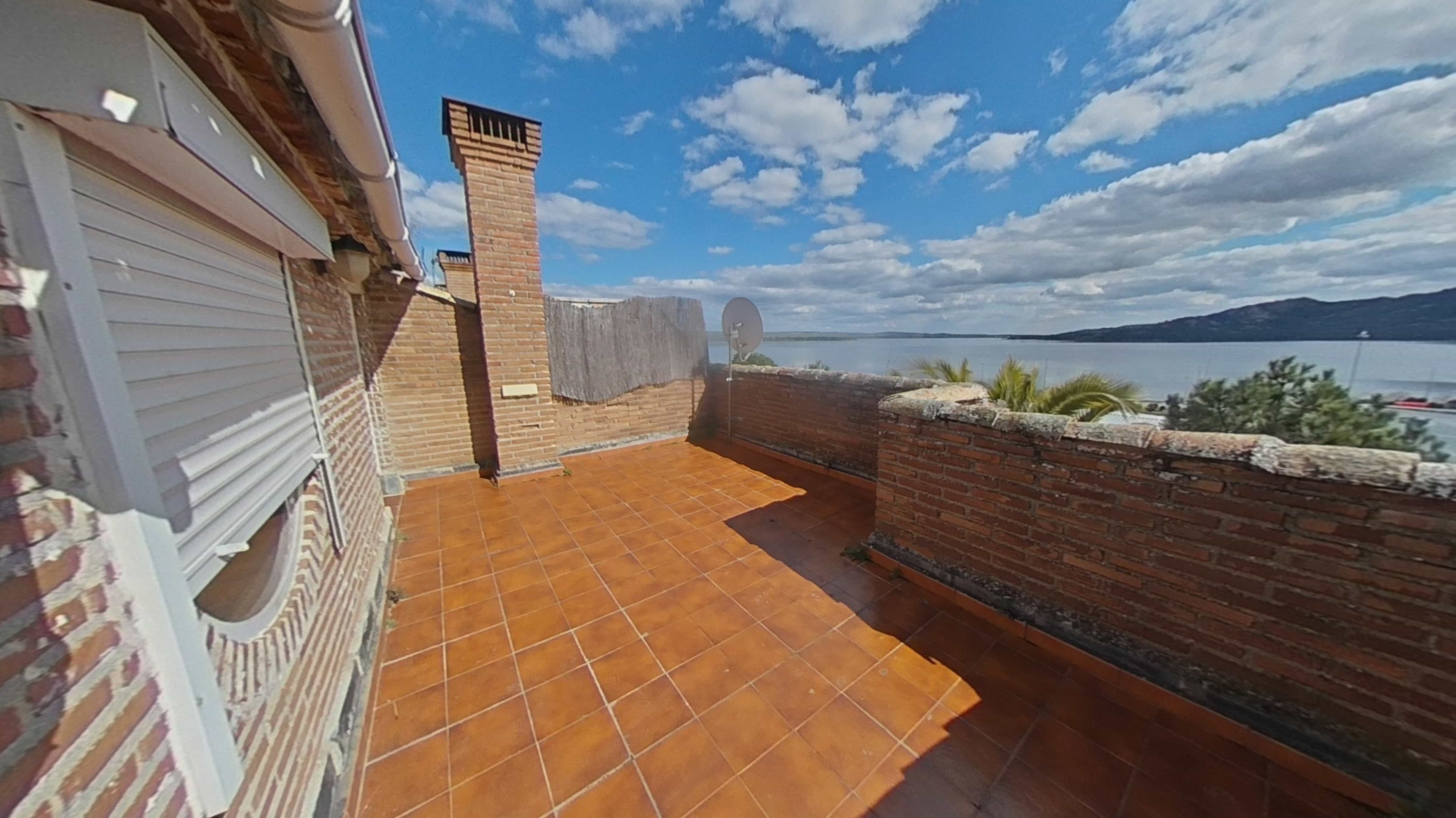 Terrassa de Casa adosada en venda en Manzanares El Real amb Terrassa