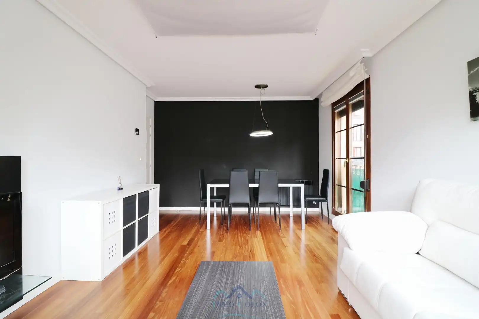 Sala de estar de Piso en venta en Irun  con Calefacción, Parquet y Terraza