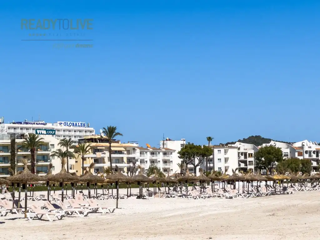 Vista exterior de Dúplex en venta en Alcúdia con Aire acondicionado, Terraza y Amueblado