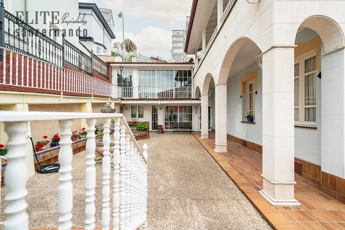 Exterior view of Houses for sale in Santander  with Heating and Private garden