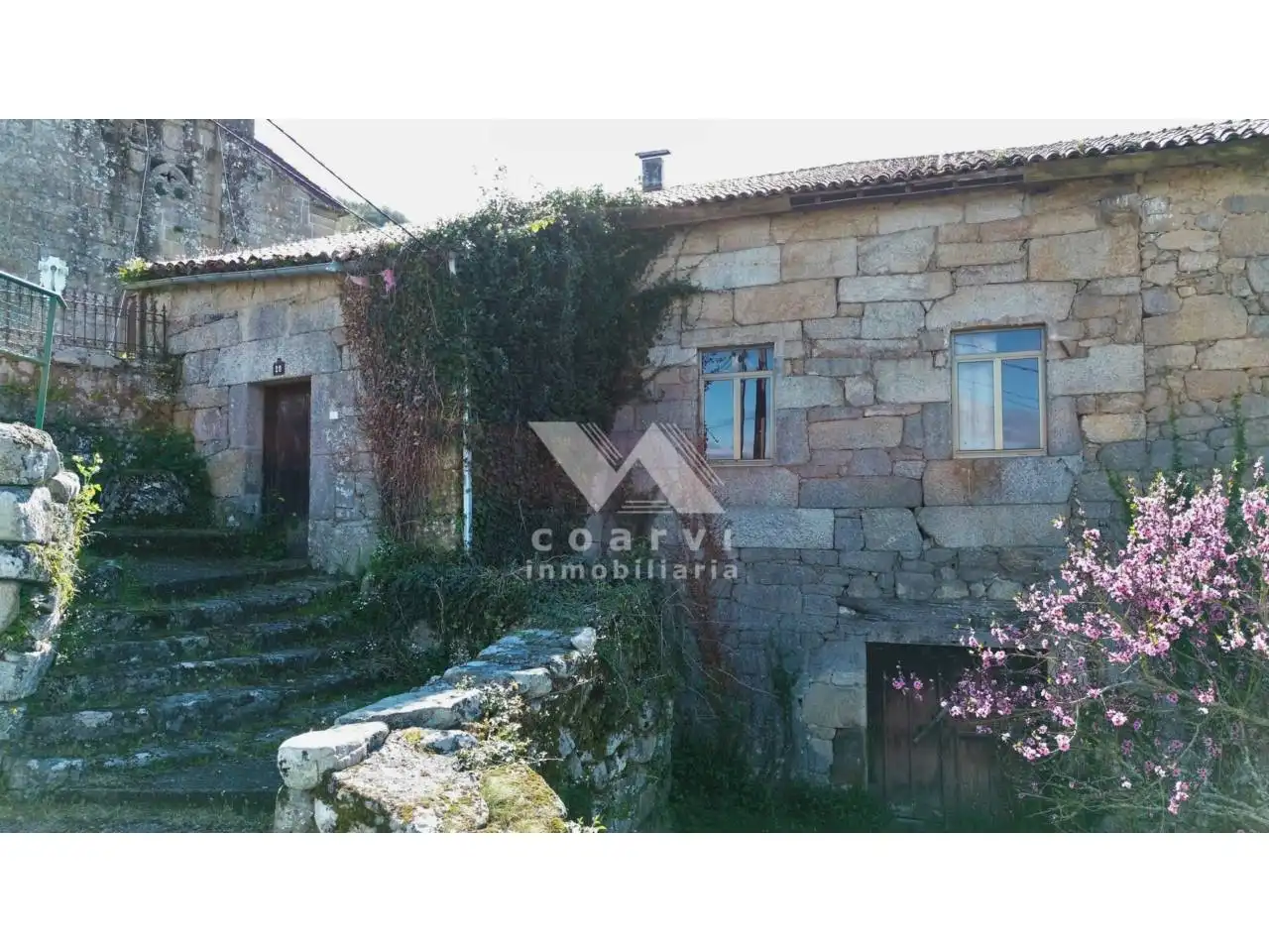 Exterior view of Houses for sale in Ourense Capital   with Private garden and Terrace