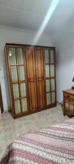 Schlafzimmer von Wohnung zur untervermieten in Linares mit Klimaanlage, Heizung und Möbliert