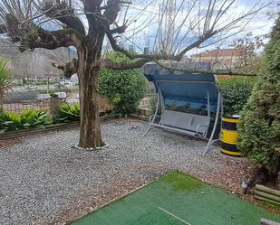 Garden of Single-family semi-detached for sale in Olot  with Air Conditioner, Heating and Private garden