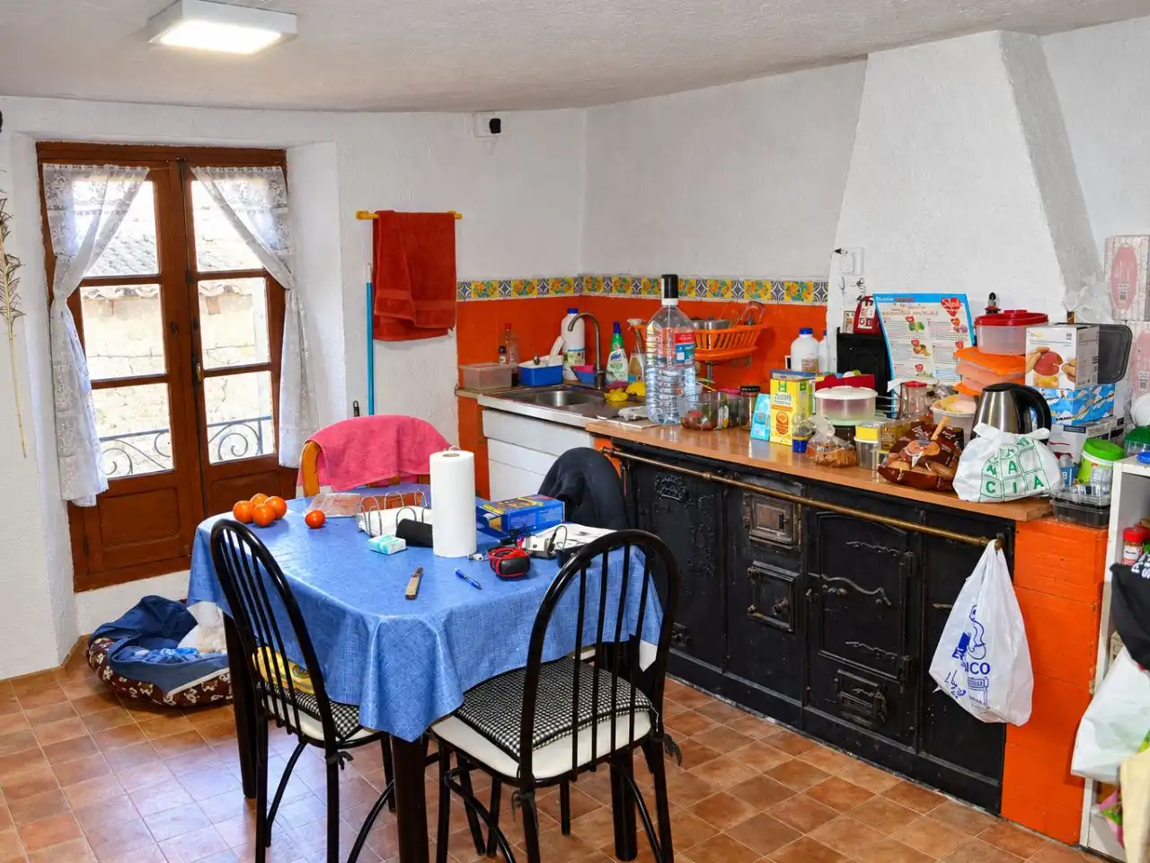 Cuina de Casa o xalet en venda en Medina de Pomar amb Terrassa i Balcó