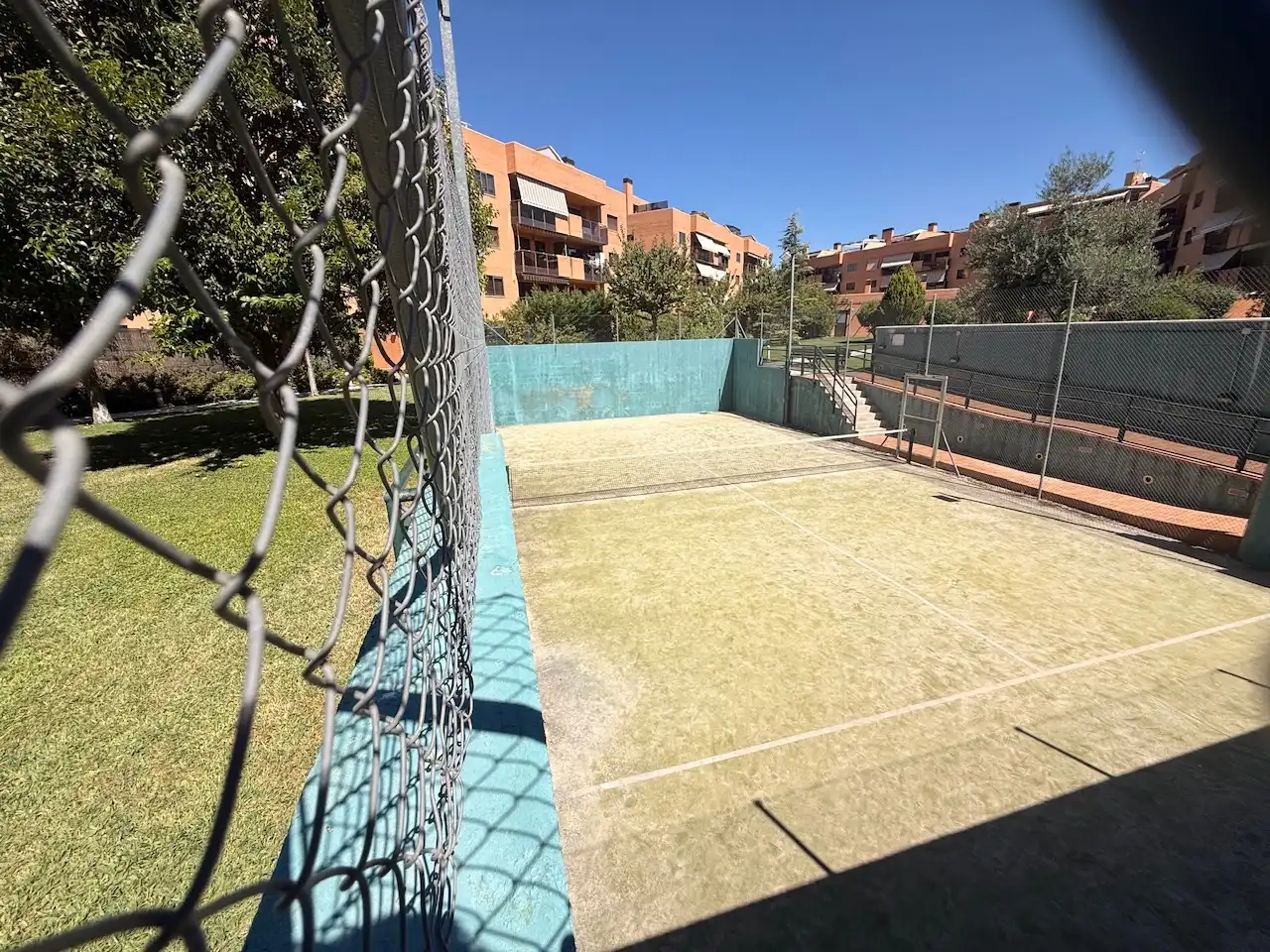 Jardí de Àtic de lloguer en Yebes amb Aire condicionat, Terrassa i Traster