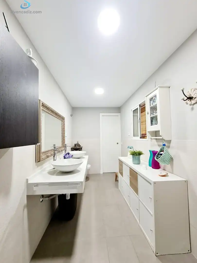Bany de Casa o xalet en venda en San Fernando amb Traster