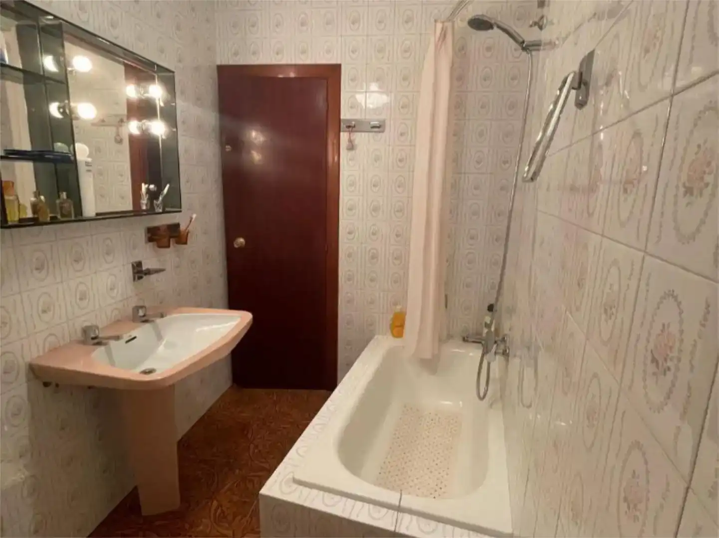 Baño de Piso en venta en Ponteceso con Amueblado y Balcón