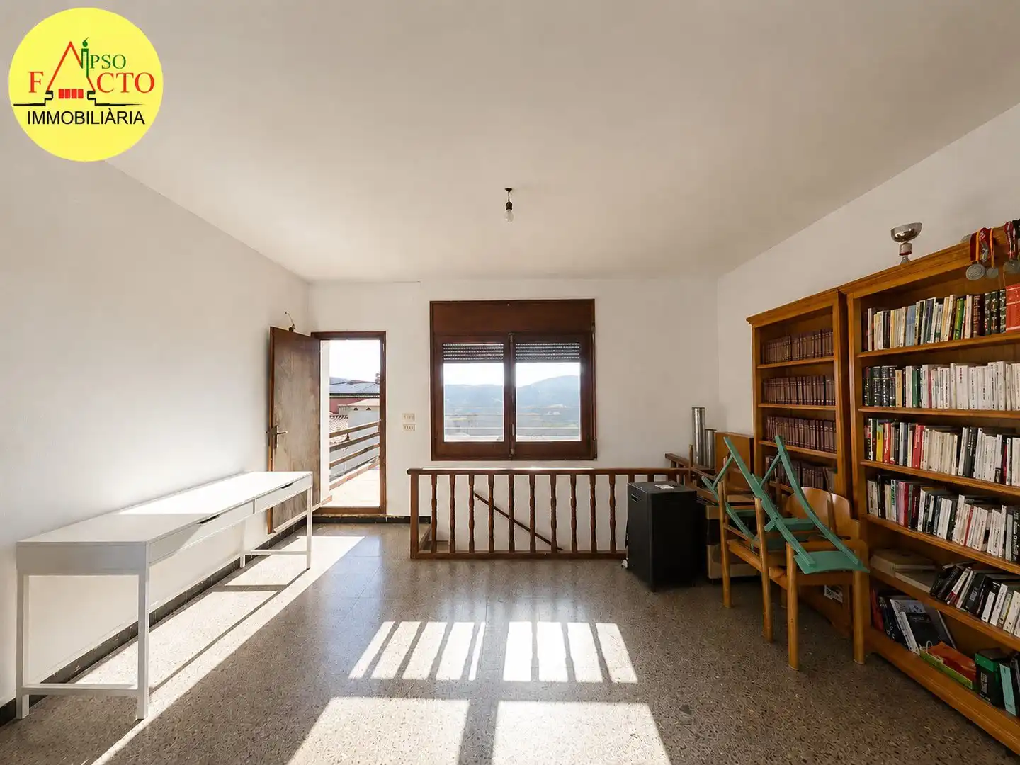 Sala d'estar de Edifici en venda en Les Planes d'Hostoles