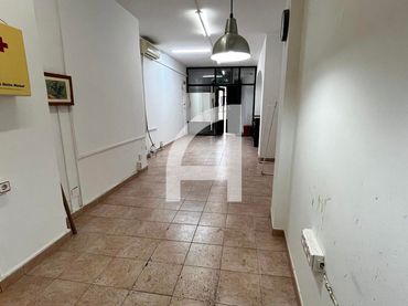 Local comercial en alquiler en Sant joan,