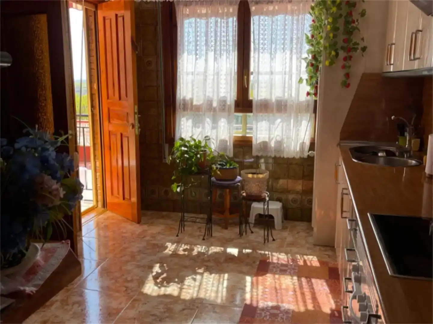 Casa o chalet en venta en Benavente con Jardín privado, Parquet y Trastero