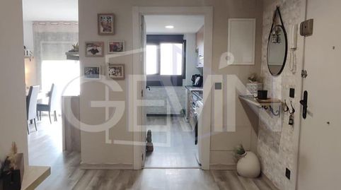 Foto 3 de Piso en venta en Santa Perpètua de Mogoda, Barcelona