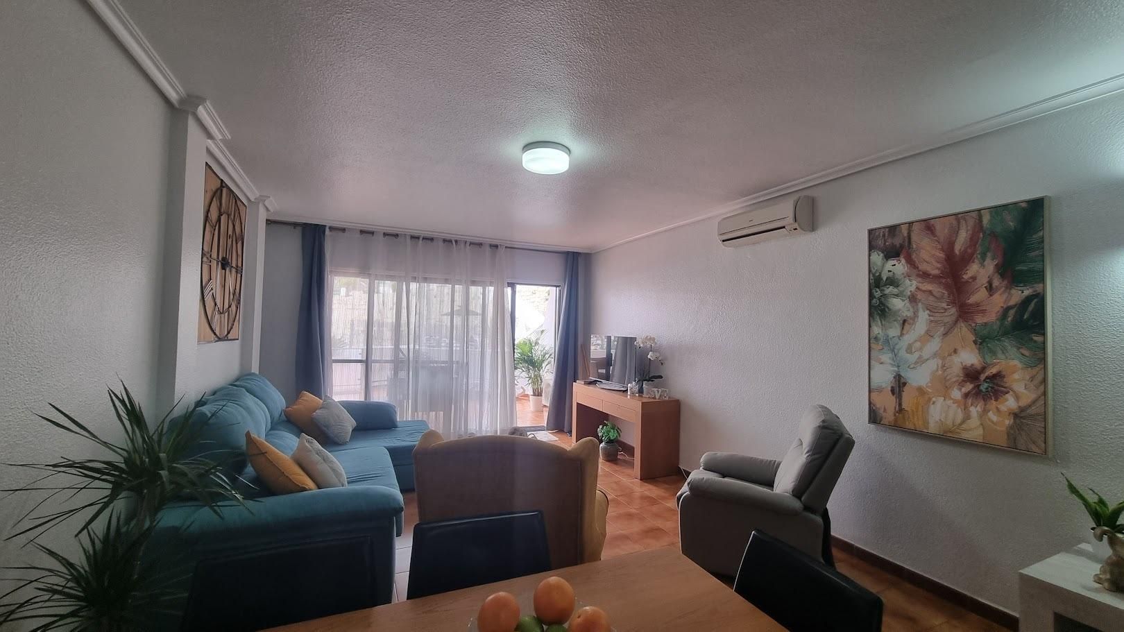 Sala de estar de Apartamento en venta en Granadilla de Abona con Aire acondicionado, Terraza y Amueblado