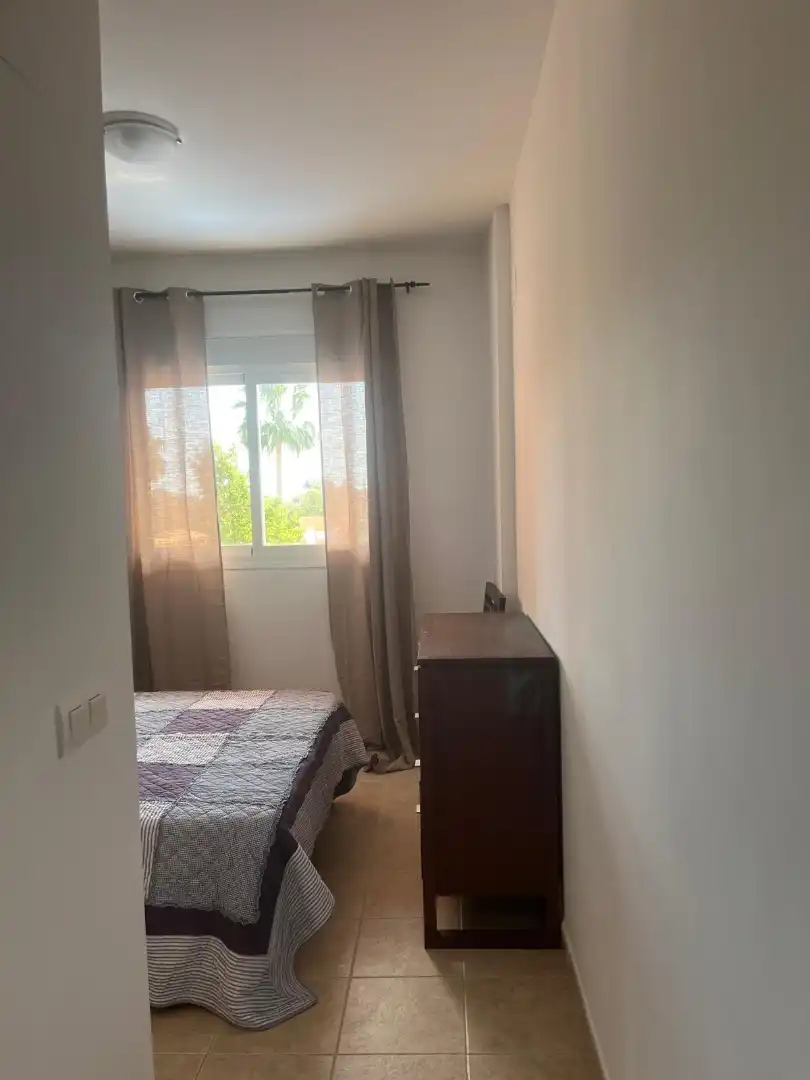 Habitación de Apartamento de alquiler en Casares con Aire acondicionado, Terraza y Amueblado