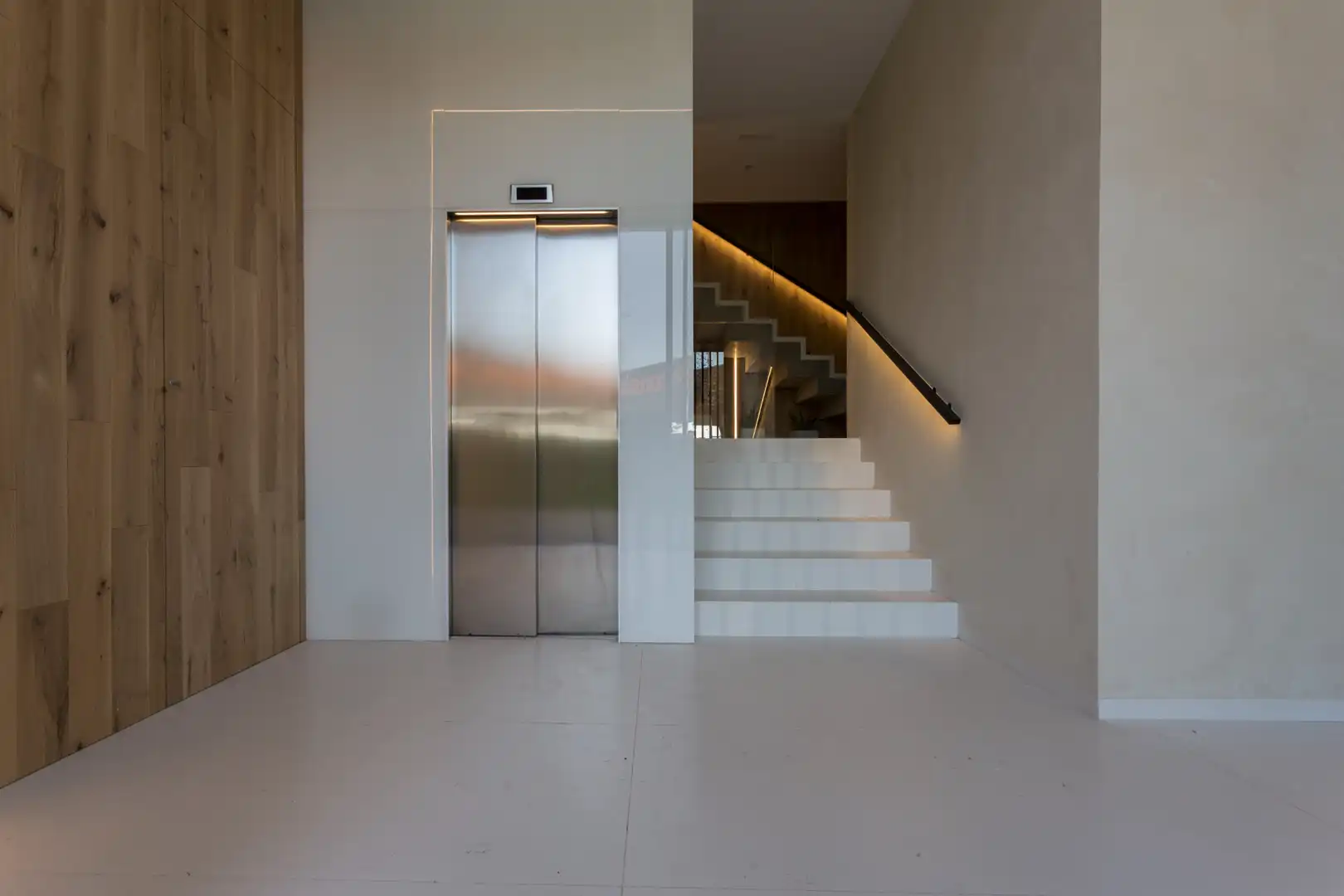 Wohnung mit Terrasse zur Miete in Carretera de Roda 1, imagen 2