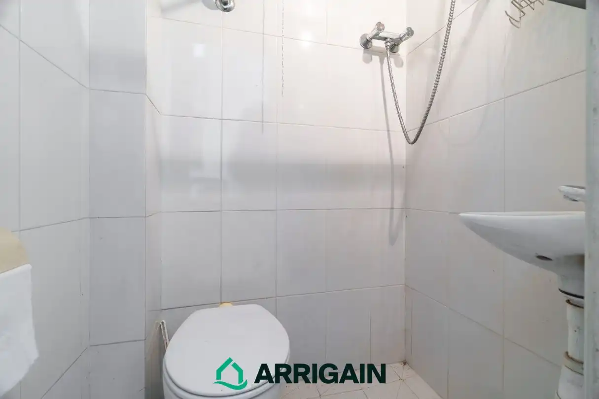 Bathroom of Flat for sale in Andoain  with Air Conditioner, Heating and Terrace