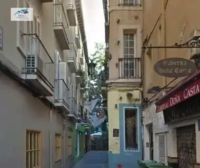 Flat with terrace for sale in Calle ESTEBANES