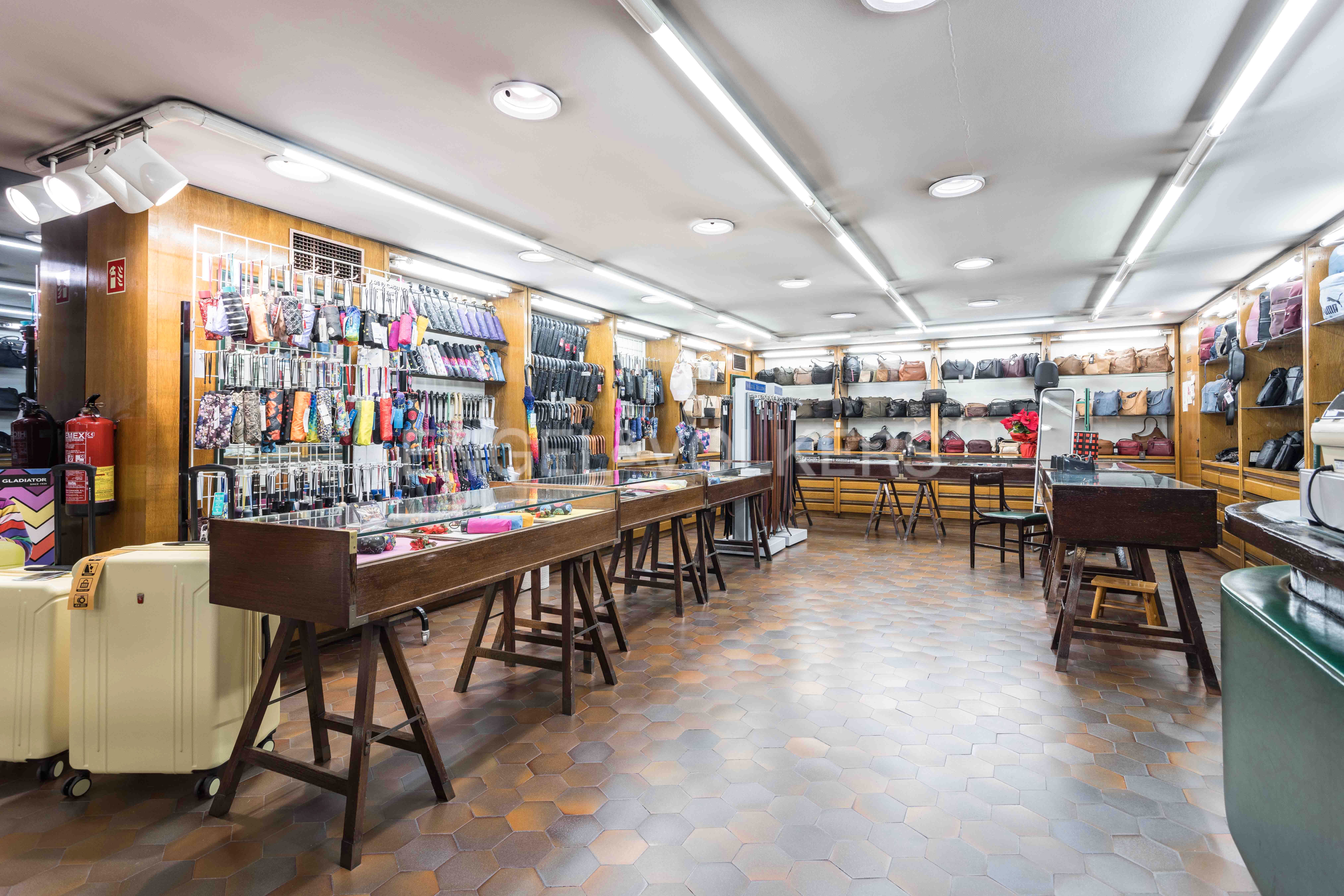 Edifici en venda en L'Hospitalet de Llobregat