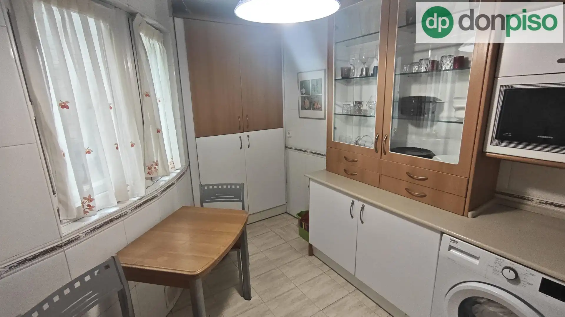 Cuina de Dúplex en venda en Santander amb Calefacció i Moblat