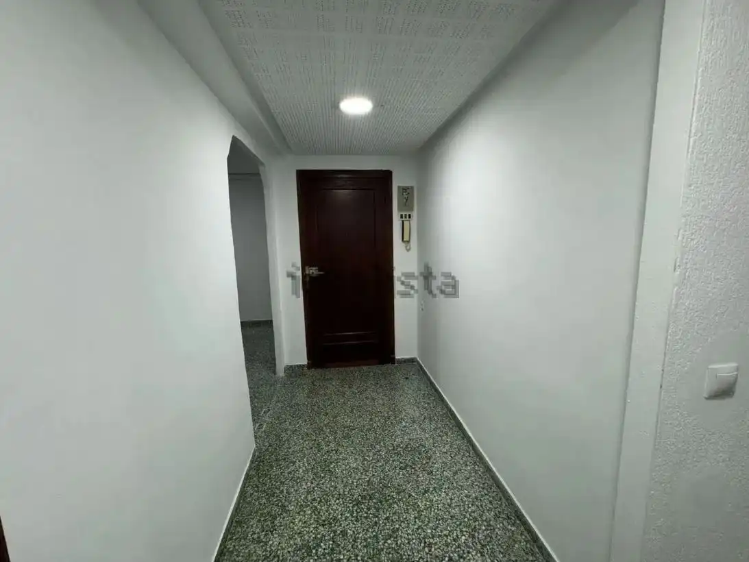 Piso en venta en Mislata con Horno, Lavadora y Balcón