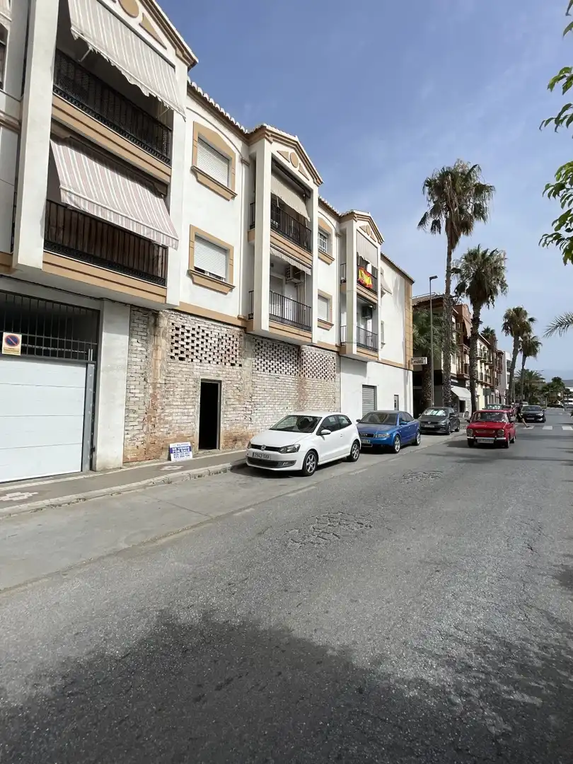 Business premises for sale in Salobreña Costa