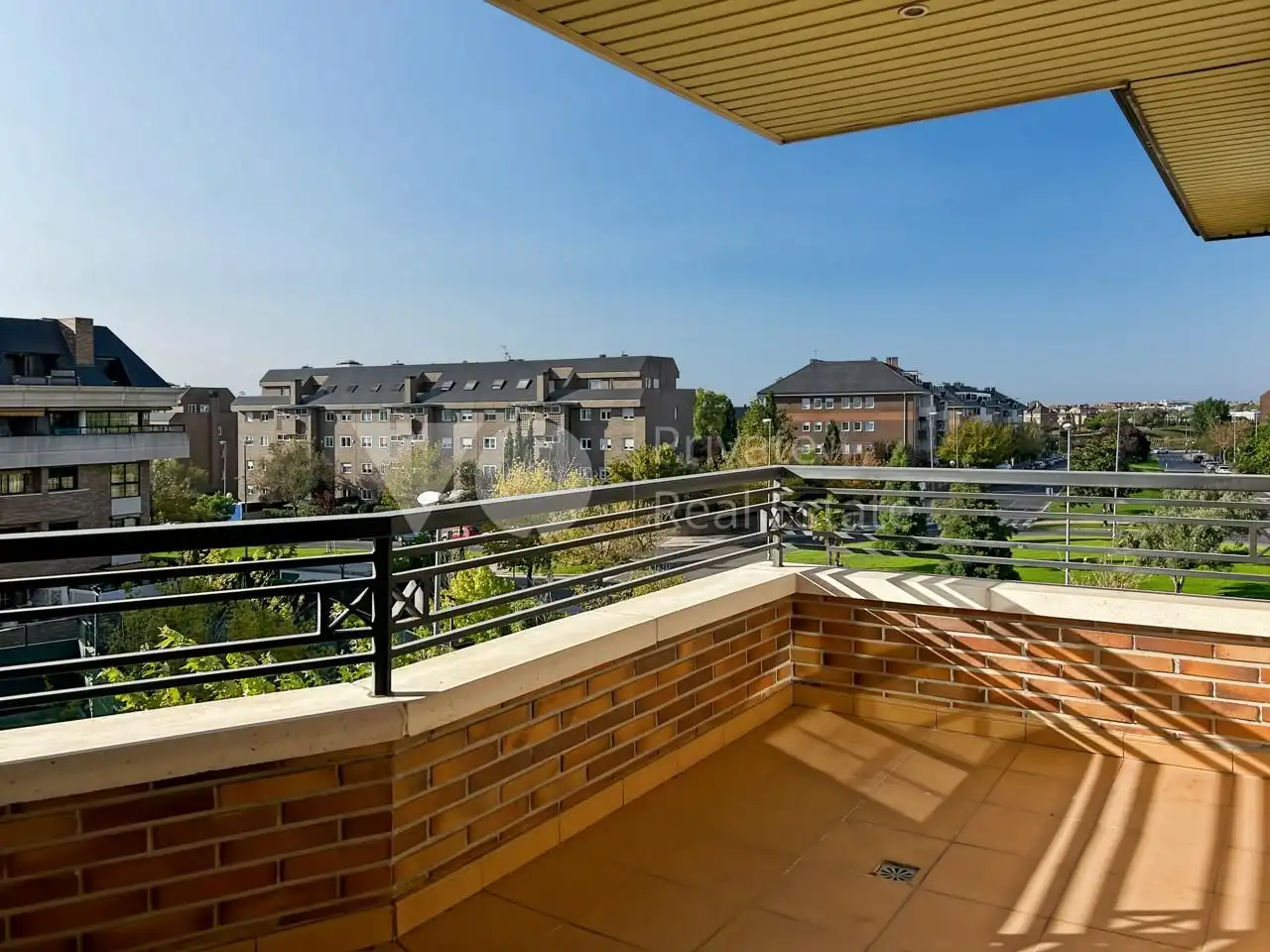 Terrassa de Dúplex de lloguer en Majadahonda amb Aire condicionat, Calefacció i Terrassa