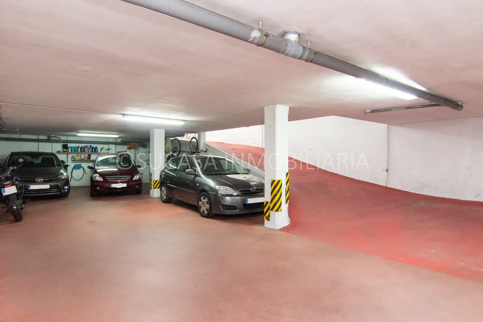 Parking of Detached homes for sale in Culleredo  with Air Conditioner, Heating and Parquet flooring