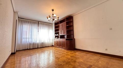 Foto 3 de Piso en venta en Calle Lasaga Larreta, 1, Centro, Torrelavega