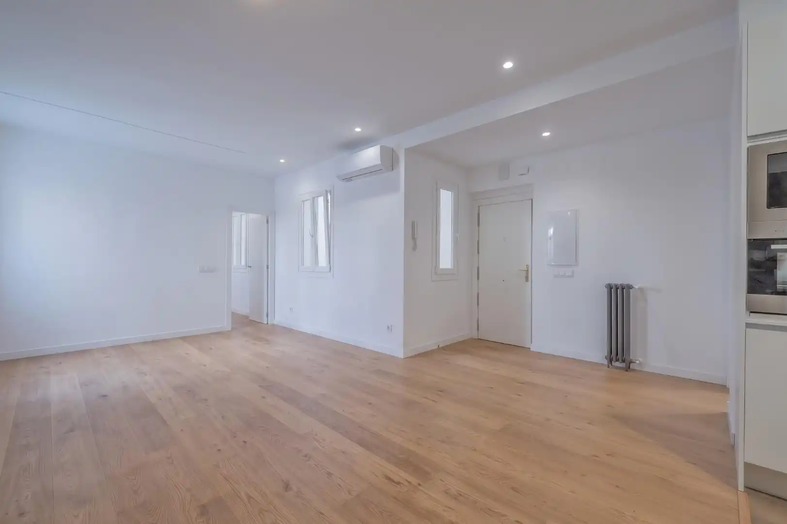 Flat with lift for sale in JOAQUIN COSTA, imagen 4