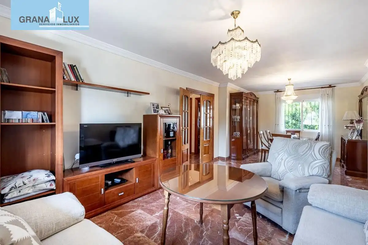 Home with pool for sale in Calle CARLOS CANO (HI), imagen 8