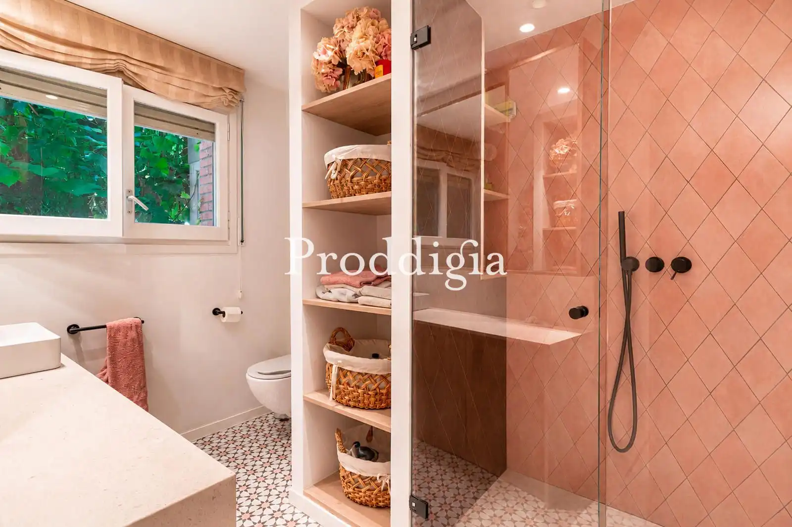 Baño de Piso en venta en Sant Cugat del Vallès con Calefacción, Jardín privado y Terraza