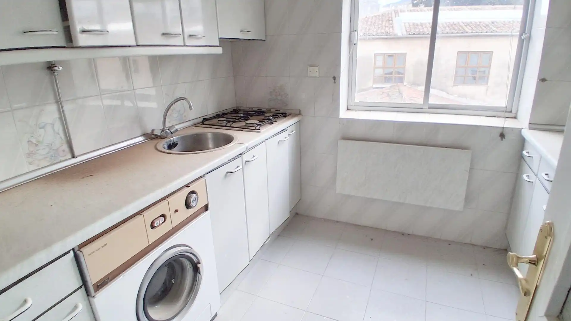 Kitchen of Flat for sale in Béjar  with Balcony