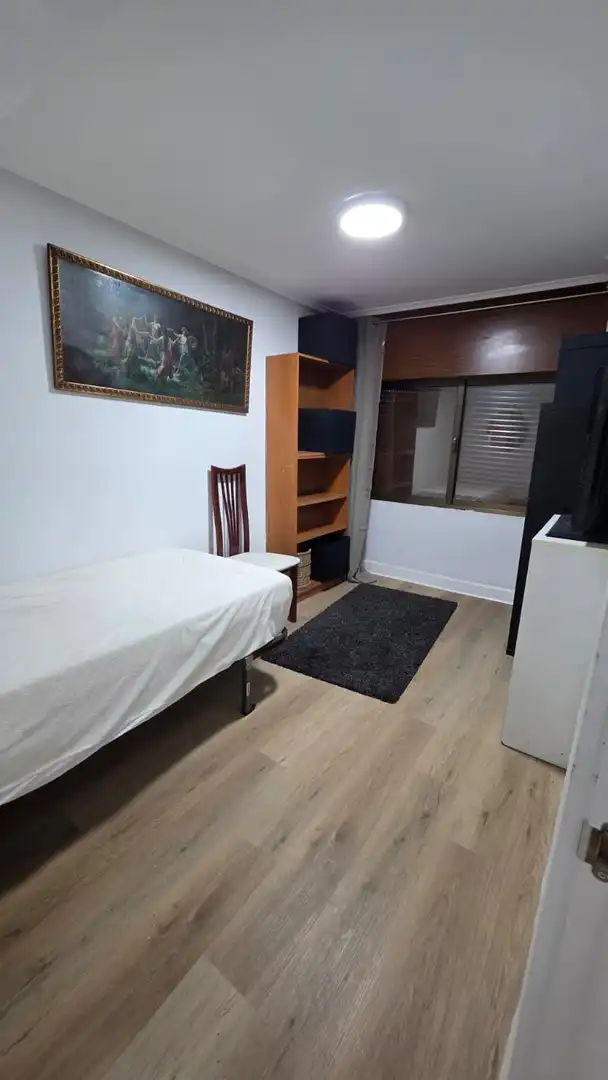 Schlafzimmer von Wohnung zum Verkauf in Bilbao  mit Möbliert