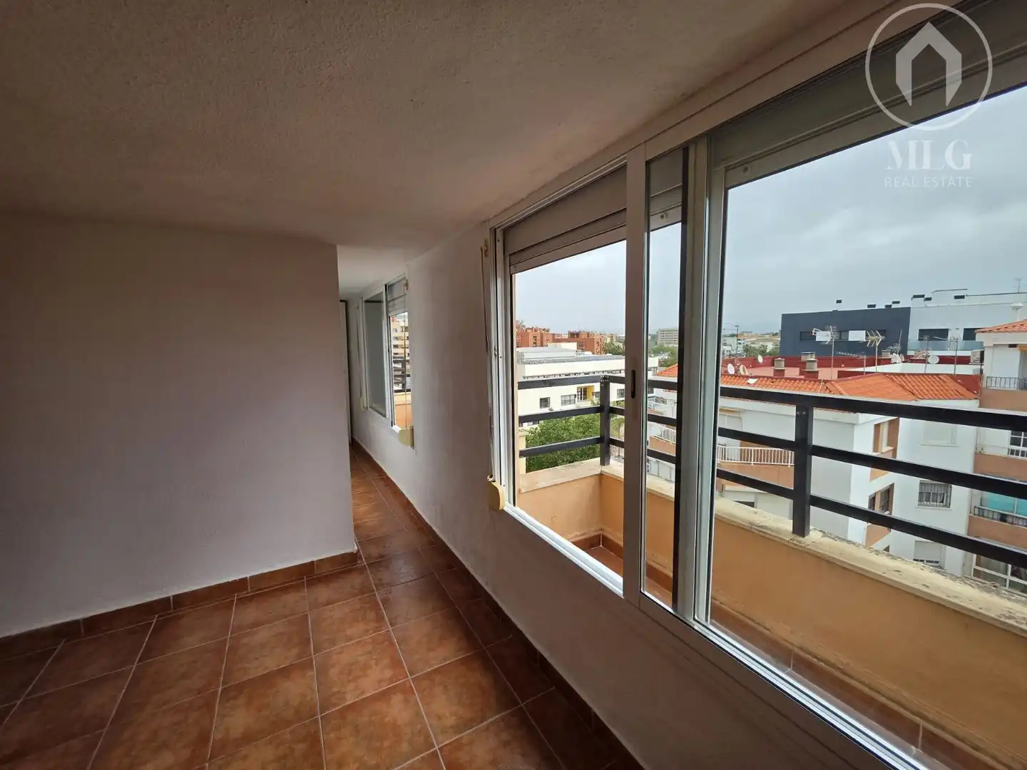Terrasse von Wohnung zum Verkauf in Torremolinos mit Klimaanlage und Terrasse