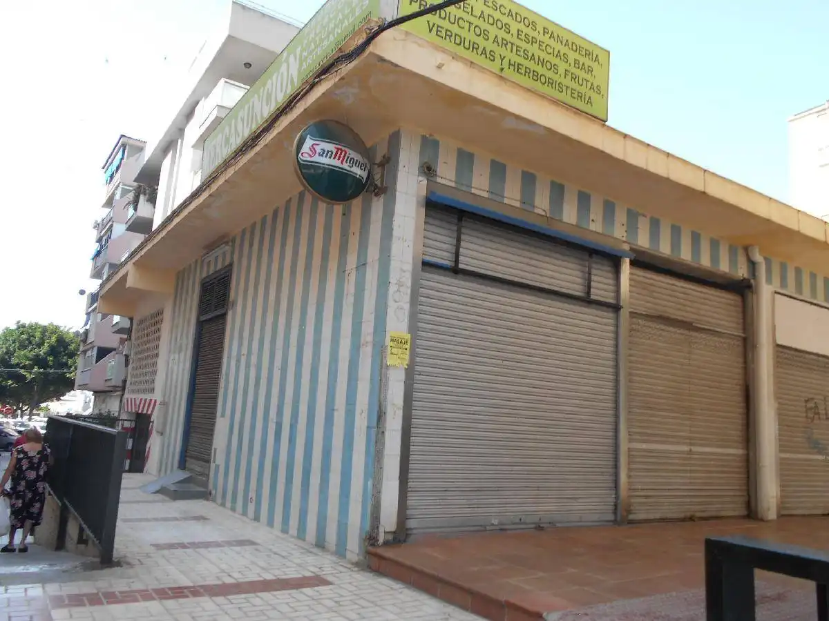 Locale commerciale in vendita a Cruz de Humilladero, imagen 3