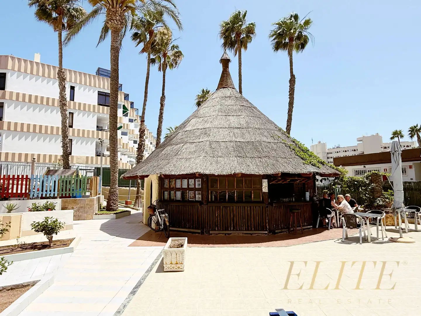 Estudio en venta en San Bartolomé de Tirajana con Terraza, Amueblado y Piscina comunitaria