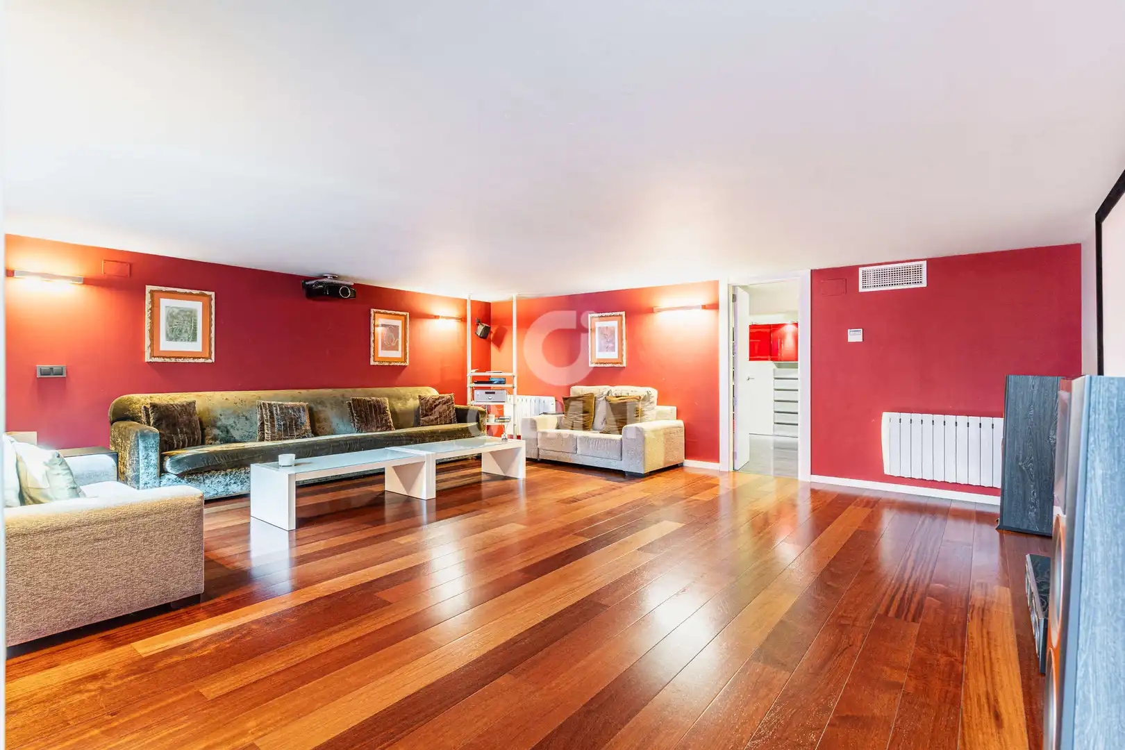 Casa adosada en venta en Valdemarín