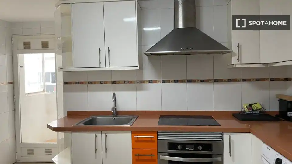 Wohnung mit Terrasse zur Miete in Quatre Carreres, imagen 7