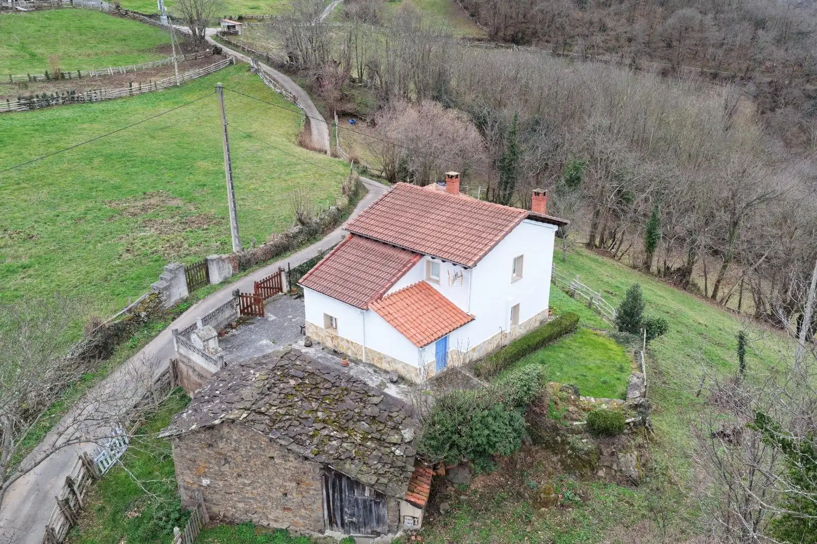 Exterior view of Houses for sale in Aller  with Heating, Private garden and Parquet flooring